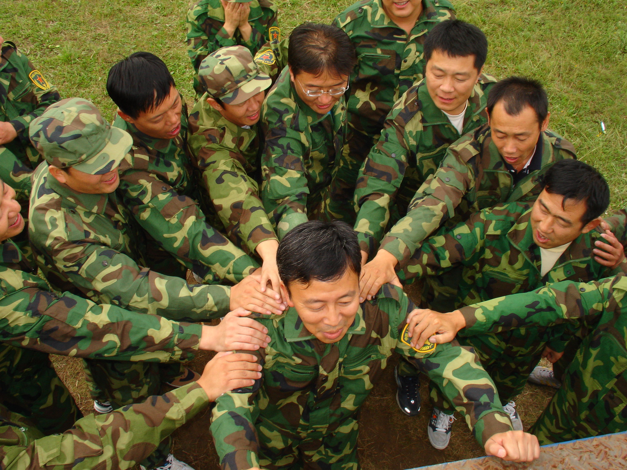 藍海創(chuàng  )力學(xué)院內蒙古拓展訓練